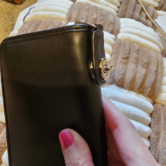 Rare Coach Snoopy X 1st Edition Wallet - Picture 8 of 12